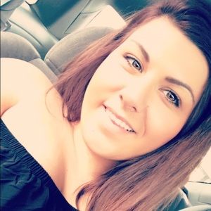 Meet your Posher, Mckenzie